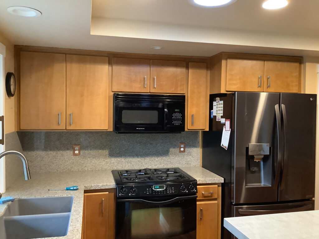 kitchen cabinet refinishing