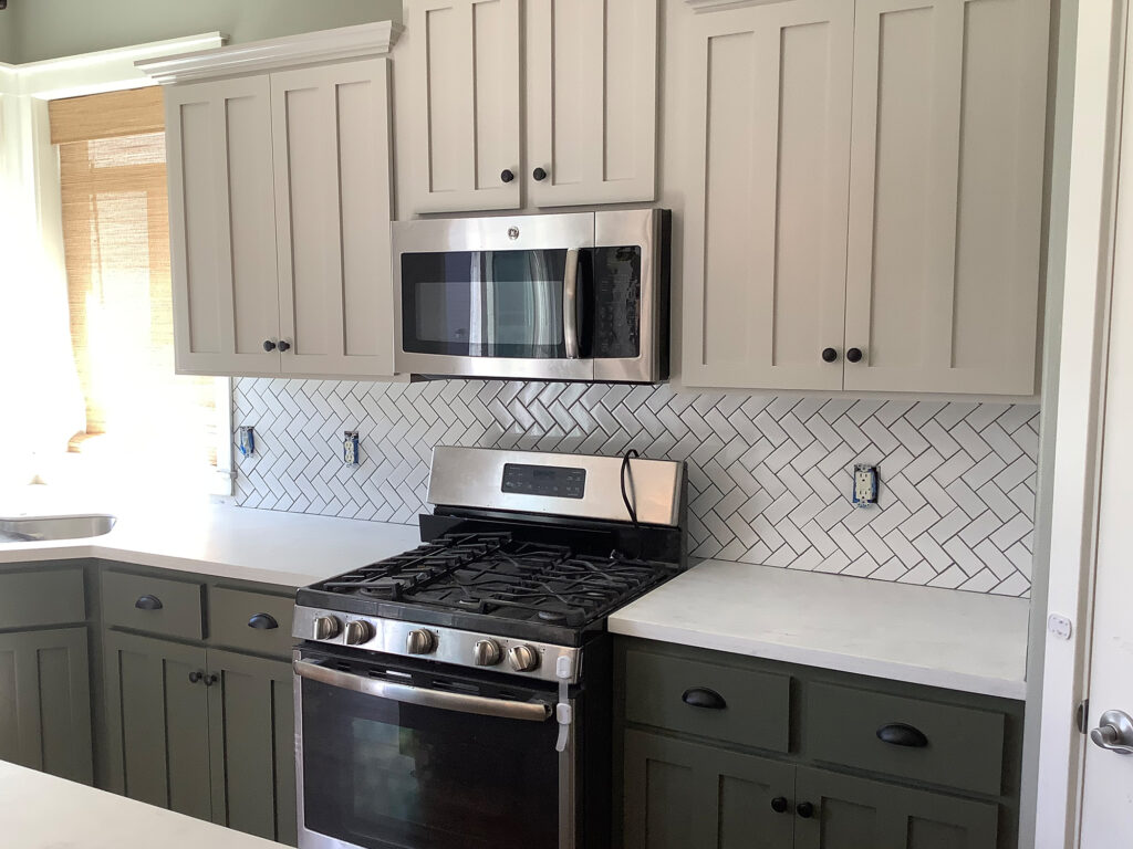cabinet repainting services