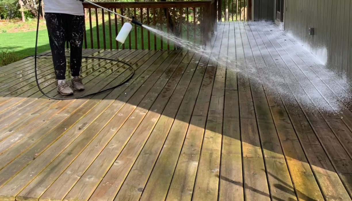 Commercial Pressure Washing