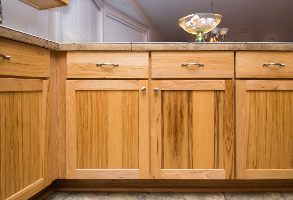 Custom Finishes​