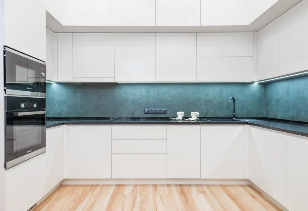 full-cabinet-repainting